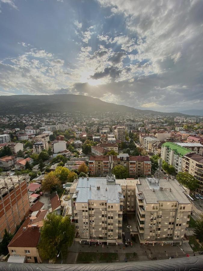 Stylish Apartment, Skopje Centre - Private Parking - Panoramic Views Екстер'єр фото